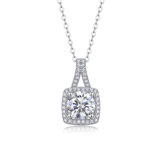Aurelia Radiance Moissanite Pendant
